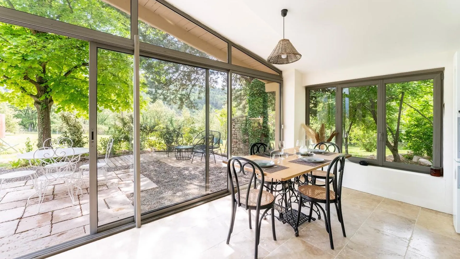 Maison Marvic, Le Tilleul T3 Apt 0*,  France